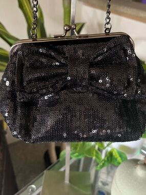 Betsey Johnson Black Sequin Bow Kiss-Lock Clutch with Chain